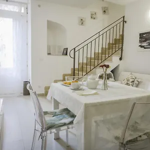  Apartment A Casa Di Sonia Italy